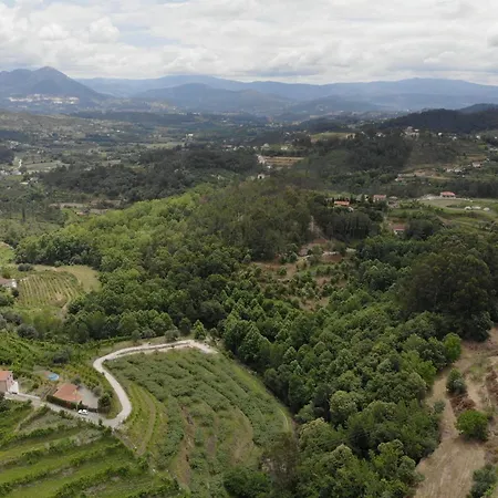Feriehus Casa Dos Limoeiros Em Ribas Celorico De Basto