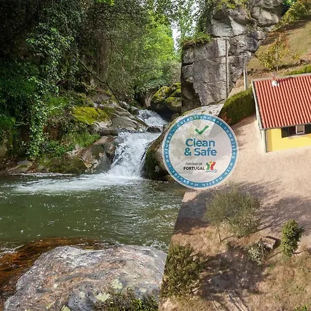 Casa Dos Limoeiros Em Ribas Feriehus Celorico De Basto