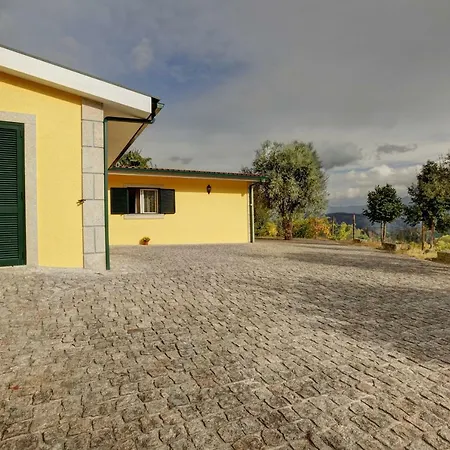 Casa Dos Limoeiros Em Ribas * Celorico De Basto